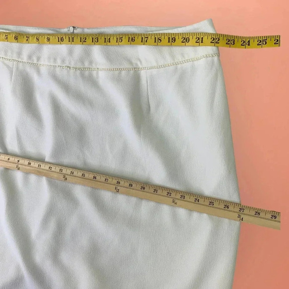 Focus on Suits Two Piece Blazer Suit Jacket Pencil Skirt Set Size 22W Ivory - Picture 14 of 16